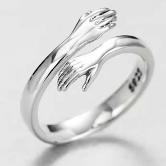 Hug Ring Adjustable Silver Zinc Alloy  .7 cm - Picture 1 of 2